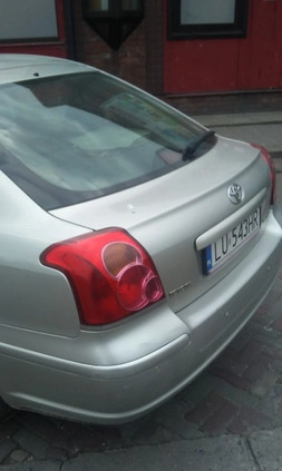 Toyota Avensis cena 7000 przebieg: 180000, rok produkcji 2004 z Lublin małe 22